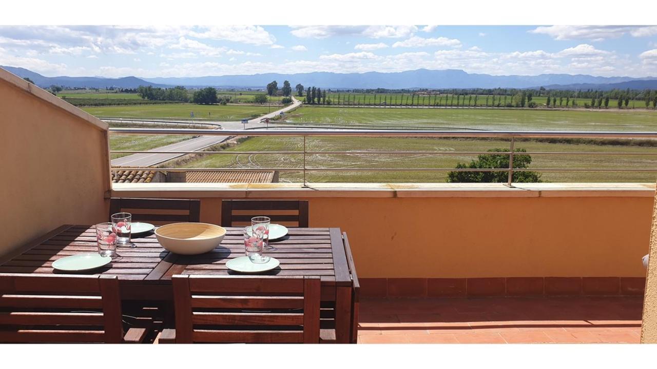 Appartement Joiebre à Sant Jaume d'Enveja Extérieur photo